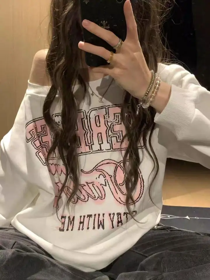 

Onalippa белая американская ретро пикантная толстовка с буквенным принтом на плечах женская свободная толстовка в ленивом стиле с длинными рукавами и наклонным воротником