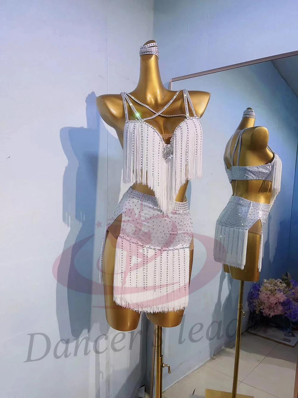 ชุดเต้นลาติน AB Stone สำหรับผู้หญิง ผู้ใหญ่ เด็ก งานสั่งตัดระดับไฮเอนด์ ประดับพู่หนัก งานฝีมือประณีต สีดำ สำหรับการแสดงซัมบ้า