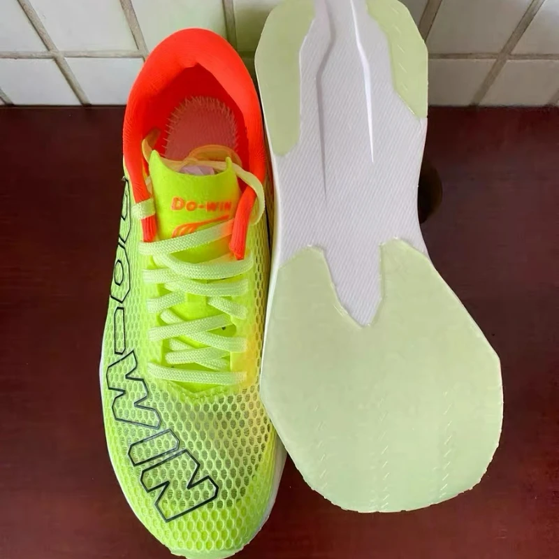 

Classic Brand Sport Shoes Men Women Carbon Plate Running Shoes Unisex Soft Sole Gym Shoes Couples Comfortable Training Shoe