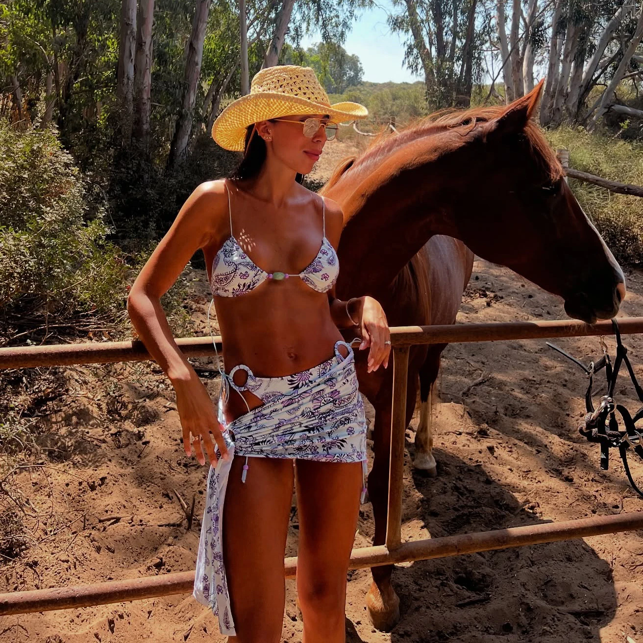 

2026 3 шт. бандо бикини женский сексуальный купальник пуш-ап купальники женские купальные костюмы мини-юбка Mirco купальный костюм пляжная одежда Cover Up