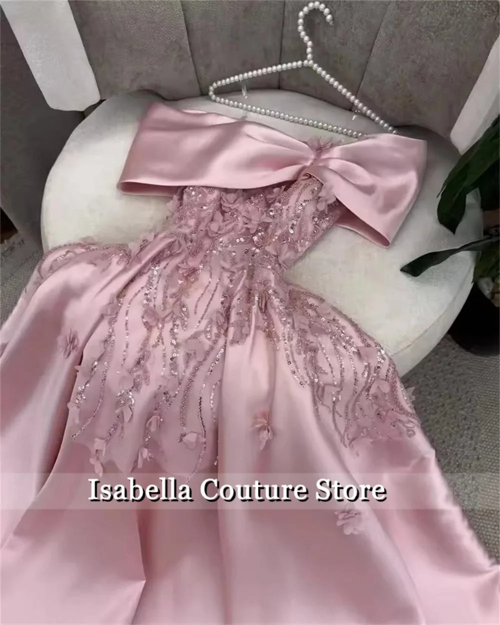 

Sweet Bow Neck Appliques New Luxury Women Evening Dresses 2025 Dubai Beaded Aline Long Party Gown Vestidos Princess Customized