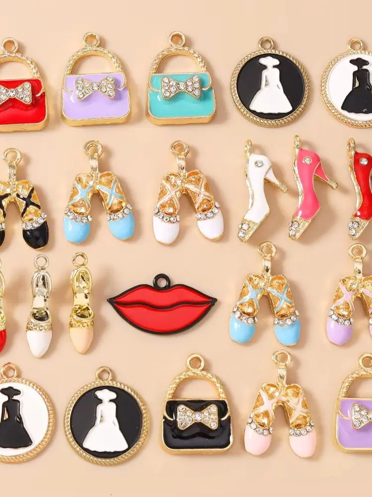 Leslie 10 Stück niedliche Handtaschen-Schuhe, High-Heels-Anhänger, Lippen-Lippenstift-Anhänger, geeignet für DIY-Schmuckherstellung, handgefertigte Ohrringe, Halsketten – Detail 1