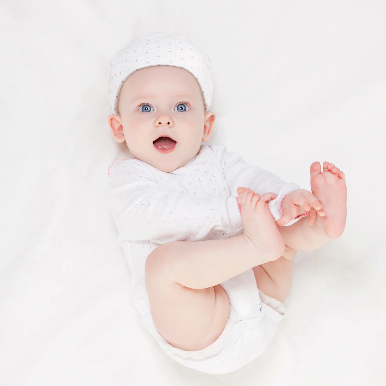 

Cotton Infant Hat Summer Baby Cap Newborn Boys Girls Soft Lightweight Toddler Headwear Charming Fashion Baby Shower Gift