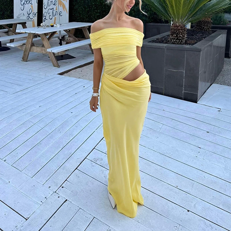 في ربيع عام 2025، حقيبة جديدة ذات ثنيات رفيعة وخياطة شبكية مكشوفة الكتفين وحقيبة ذيل السمكة الأنيقة