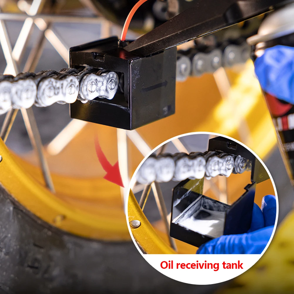 Mess-Free Chain Lubrication Applicator Detachable Spray Oiler Tool Motorcycle Chain Wax Cleaner Attachment