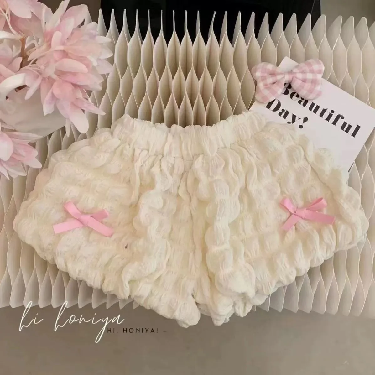 2025 Girls' Candy Colored Bow Shorts Fashionable Waffle Bubble Lantern Pants