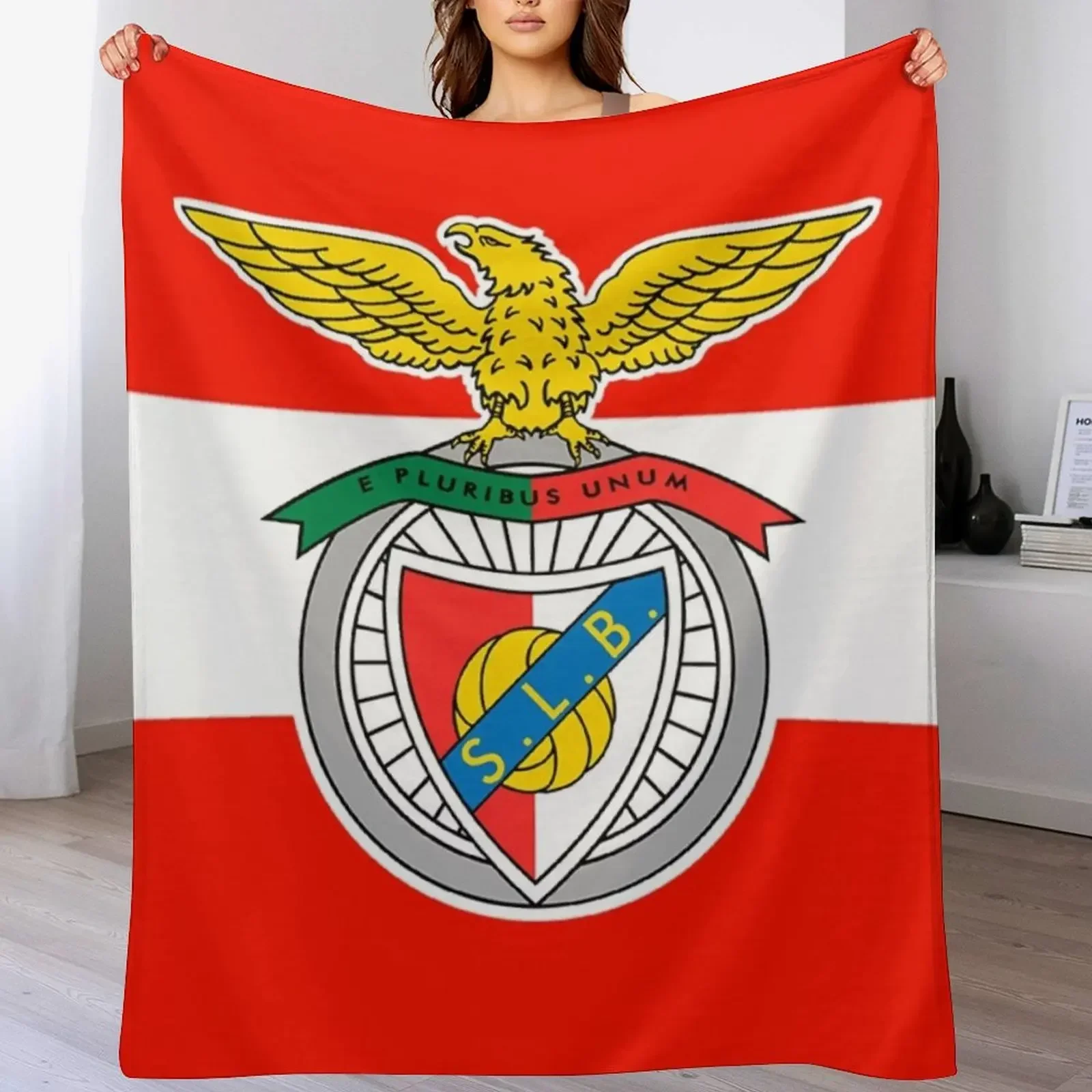 

Мягкое одеяло Benfica, теплое и уютное для зимних ночей, идеально подходит как покрывало для кровати или как одеяло для спального мешка.