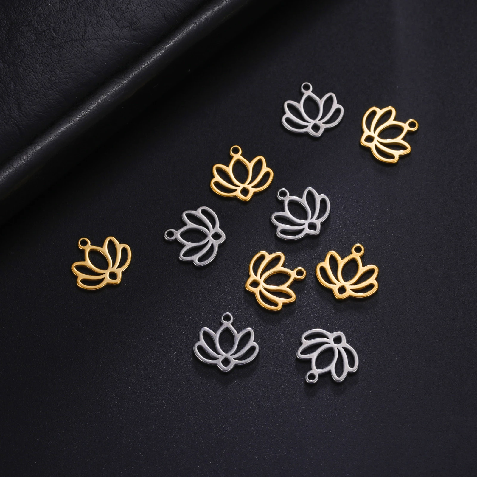 EUEAVAN 5pcs  Mini Lotus Stainless Steel Charms Wholesales Necklace Bracelet Earrings Small Pendant Jewelry Making Accessories