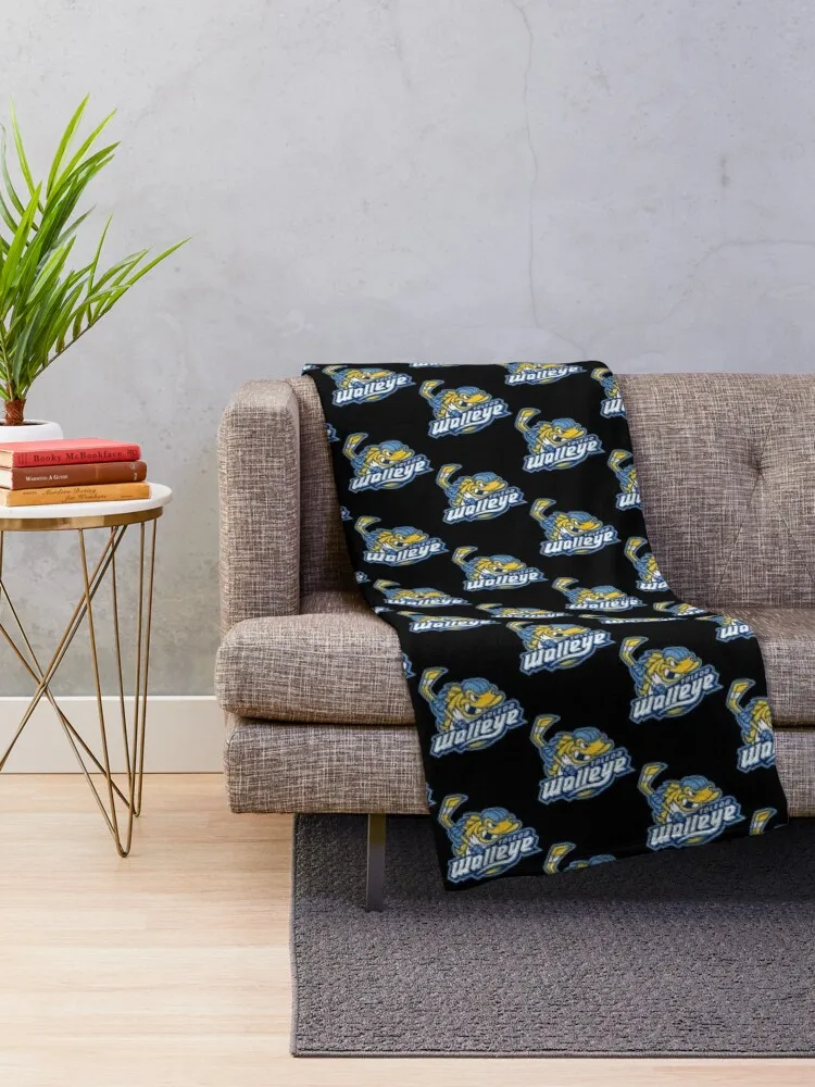 TOLEDO WALLEYE Throw Blanket Warm Decorative Sofa Beach Blankets