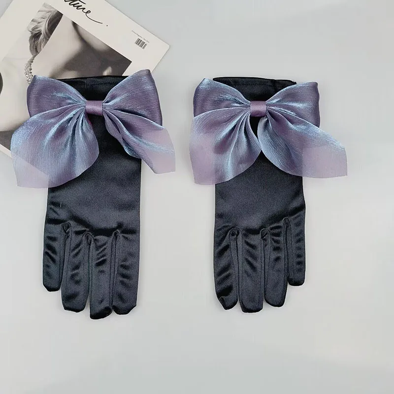 2023 New Original Bow Satin Gloves Women Stage Banquet Elegant Vintage Black Short Mittens Bridal Wedding Dress Accessories T286