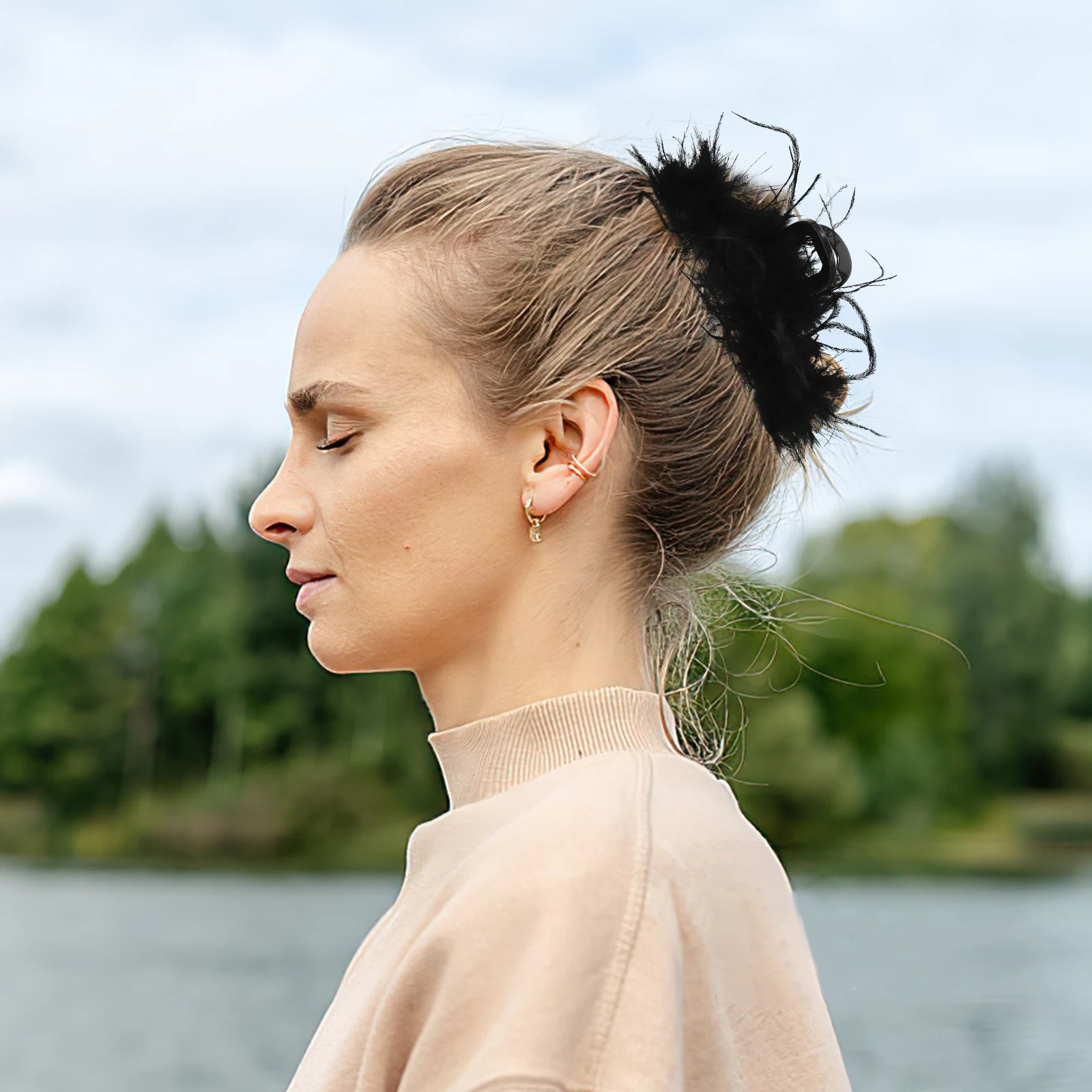 

Plume Hair Claw Clip Large Lightweight Vintage Hair Accessories for Weddings Dates Banquets Women Girls Womens Hairpin