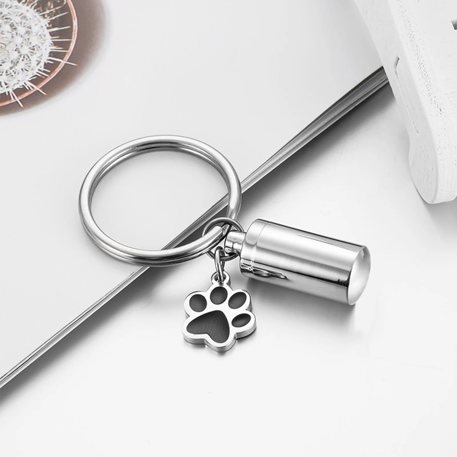 Pet Keychain Cylinder Key chain with Dog Paw Print Memorial Urn Necklace for Ashes Stainless Steel Cremation Jewelry