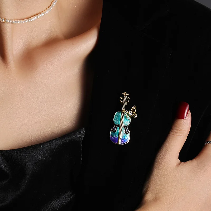 Fashion Metal Violin Brooch Exquisite Enamel Butterfly Fiddle Rhinestone Violin Pins Simulate Instrument Brooches Jewelry Gift