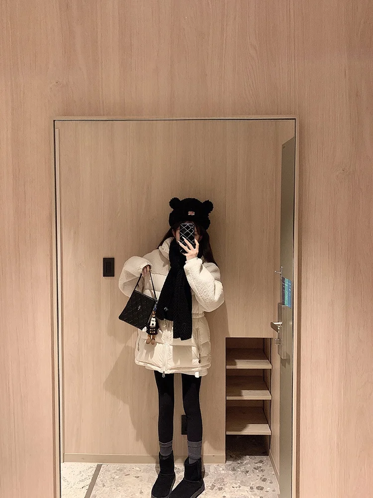 

Золотистая куртка-пуховик Golden Musoom Snow Jaet Tee Star Du без капюшона, удобная для поездок, в корейском стиле, прямого кроя, удлиненная.