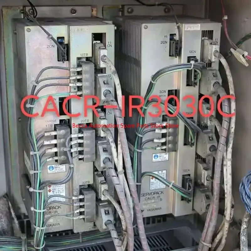 Used Yaskawa Servo Drive CACR-IR3030C For CNC System Machinery