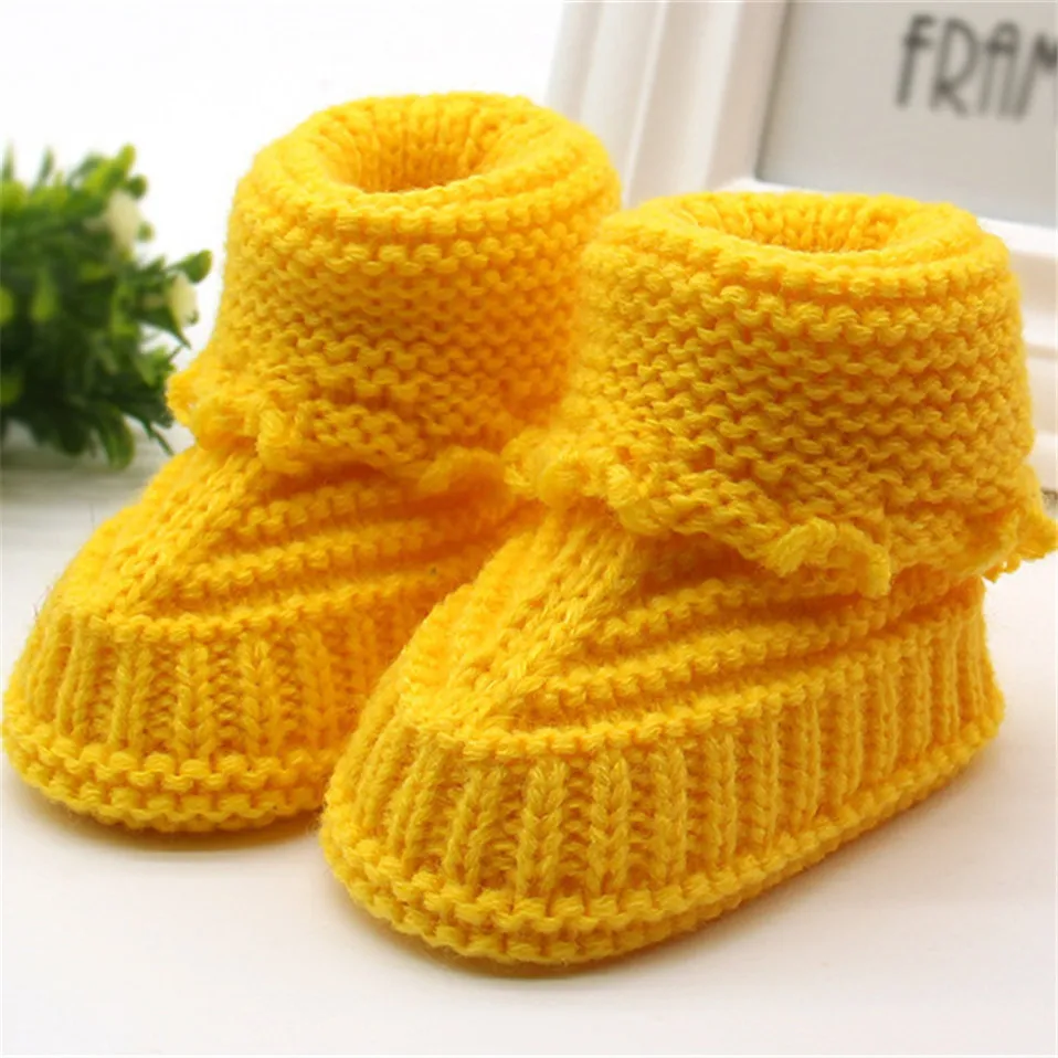 Handmade Newborn Baby Boys Girls Crib Shoes Infant Boys Girls First Walkers Crochet Knit Winter Warm Booties Toddler Warm Shoes