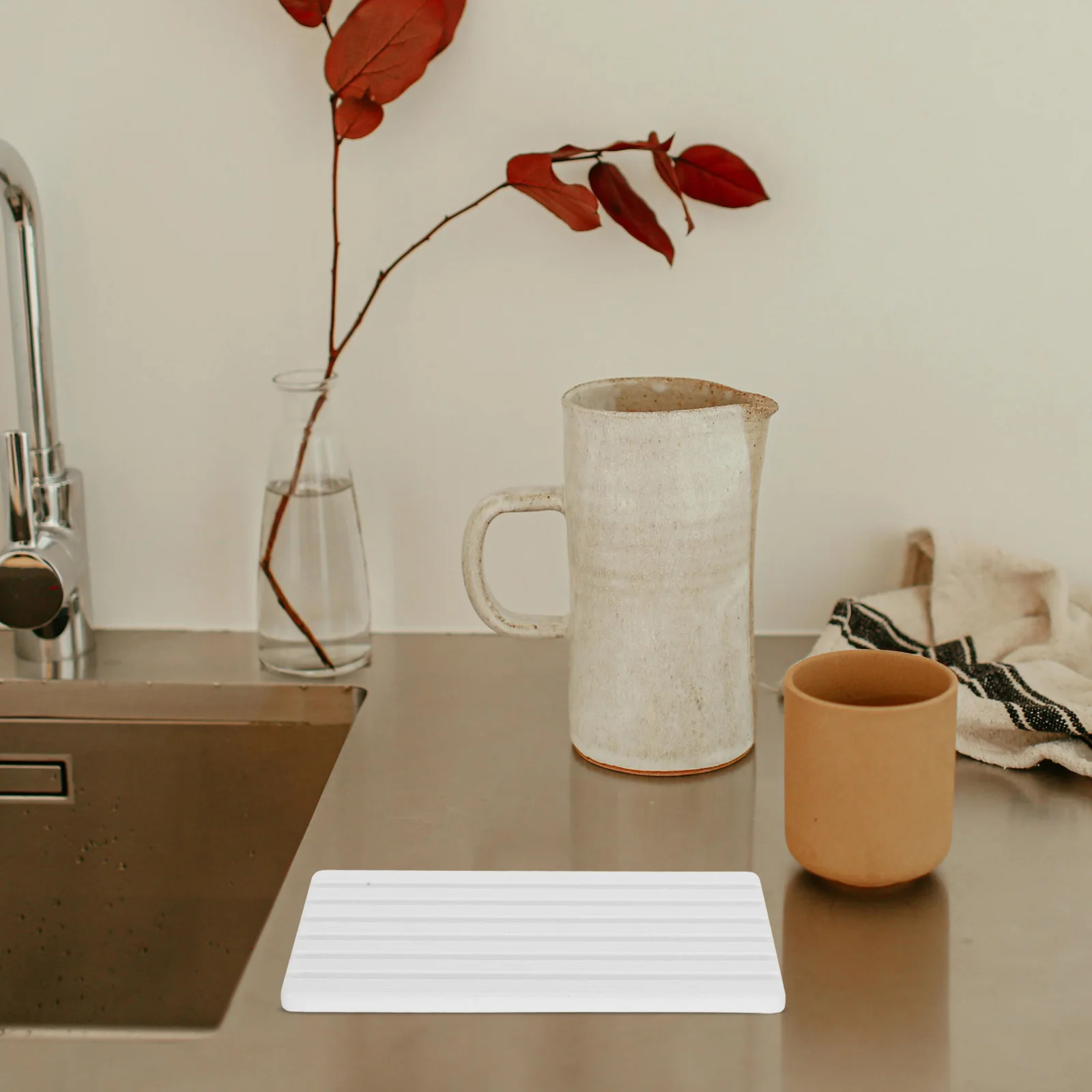 

2 Pcs Diatomite Stone Tray Kitchen Bathroom Fast Drying Absorbent Coasters Water Absorbing Sink Soap Mat Vanity Counter Mats