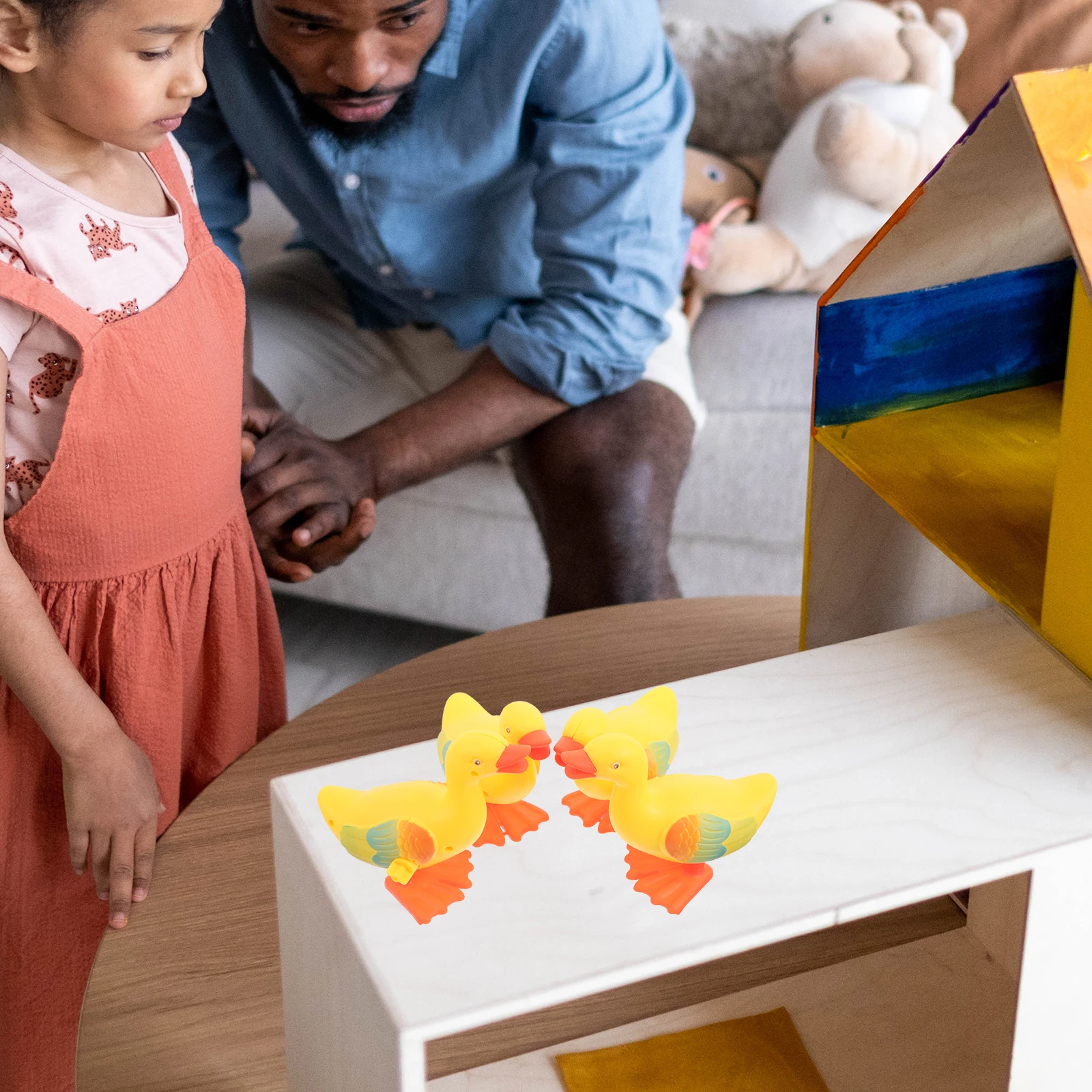 

4Pcs Clockwork Duck Vintage Appeal Easy Windup Mechanism Portable Lightweight Outdoor Fun Wind Up Duck Toy Kids Wind Up Toy