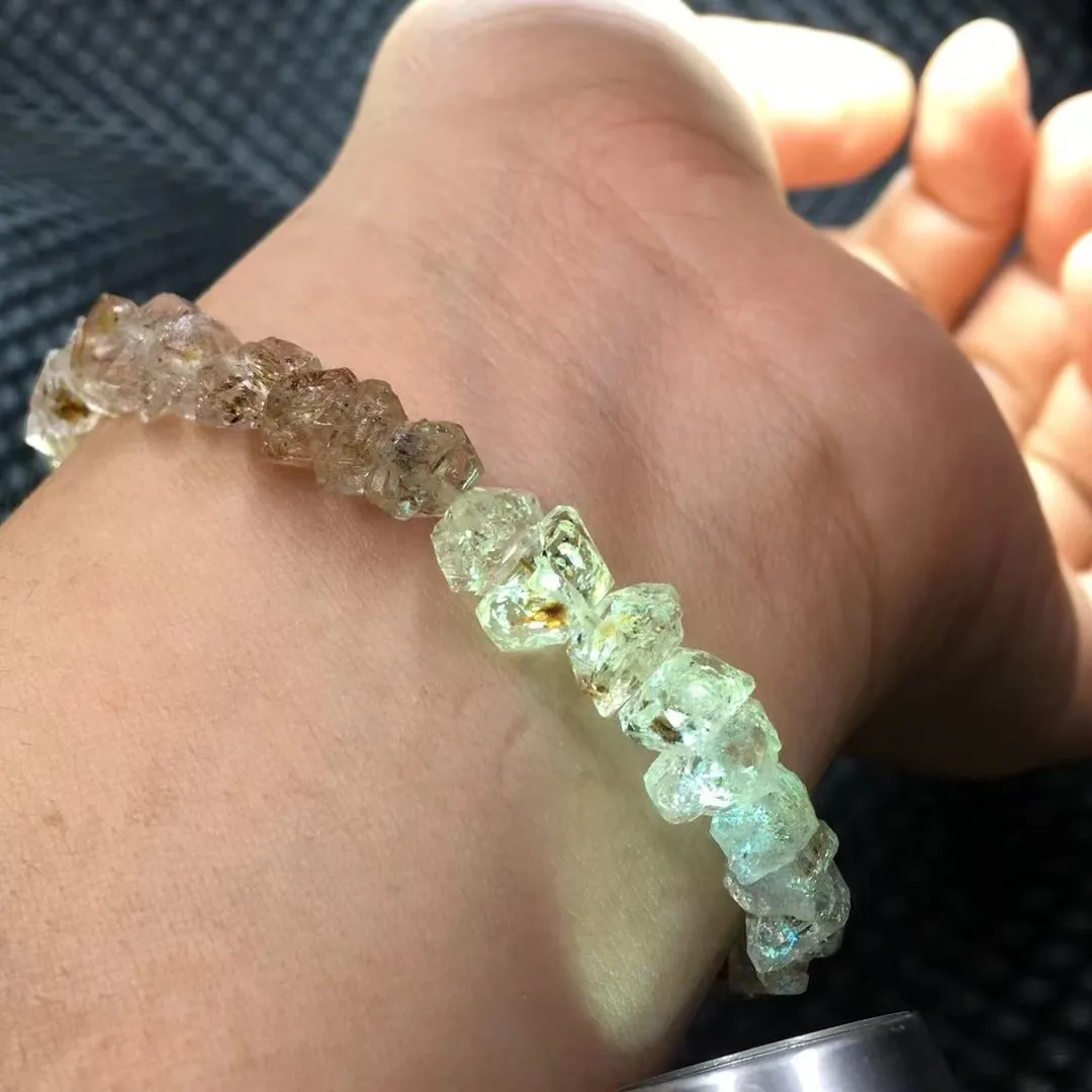 Unit One Bracelet High Quality  Hot Natural Oil Gall Herkimer Diamond Crystal Healing Bracelet For Jewelry Gift