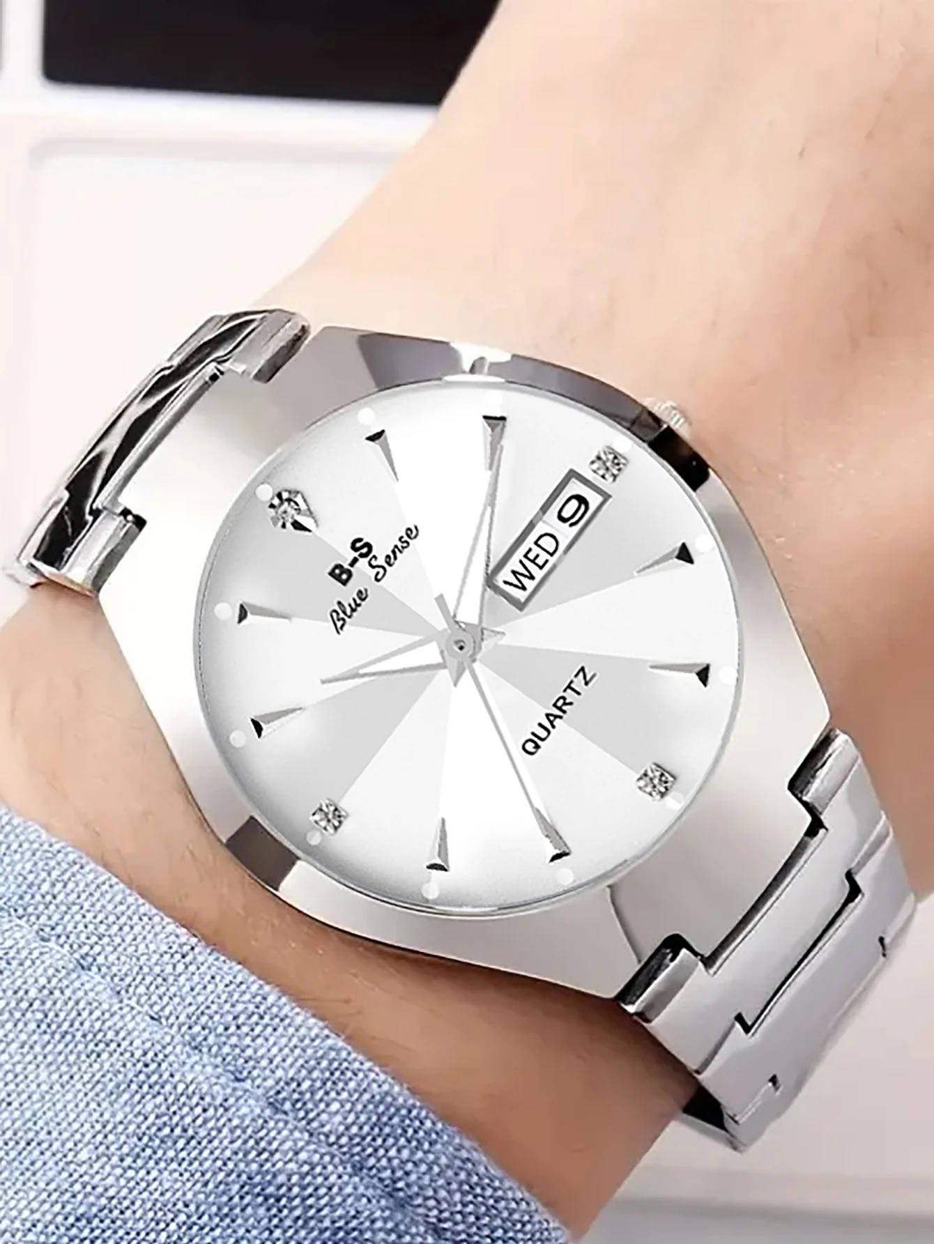 달력이 있는 실버 스테인레스 스틸 야광 실버 남성용 비즈니스 스틸 팔찌 쿼츠 시계 - 그를 위한 최고의 선물