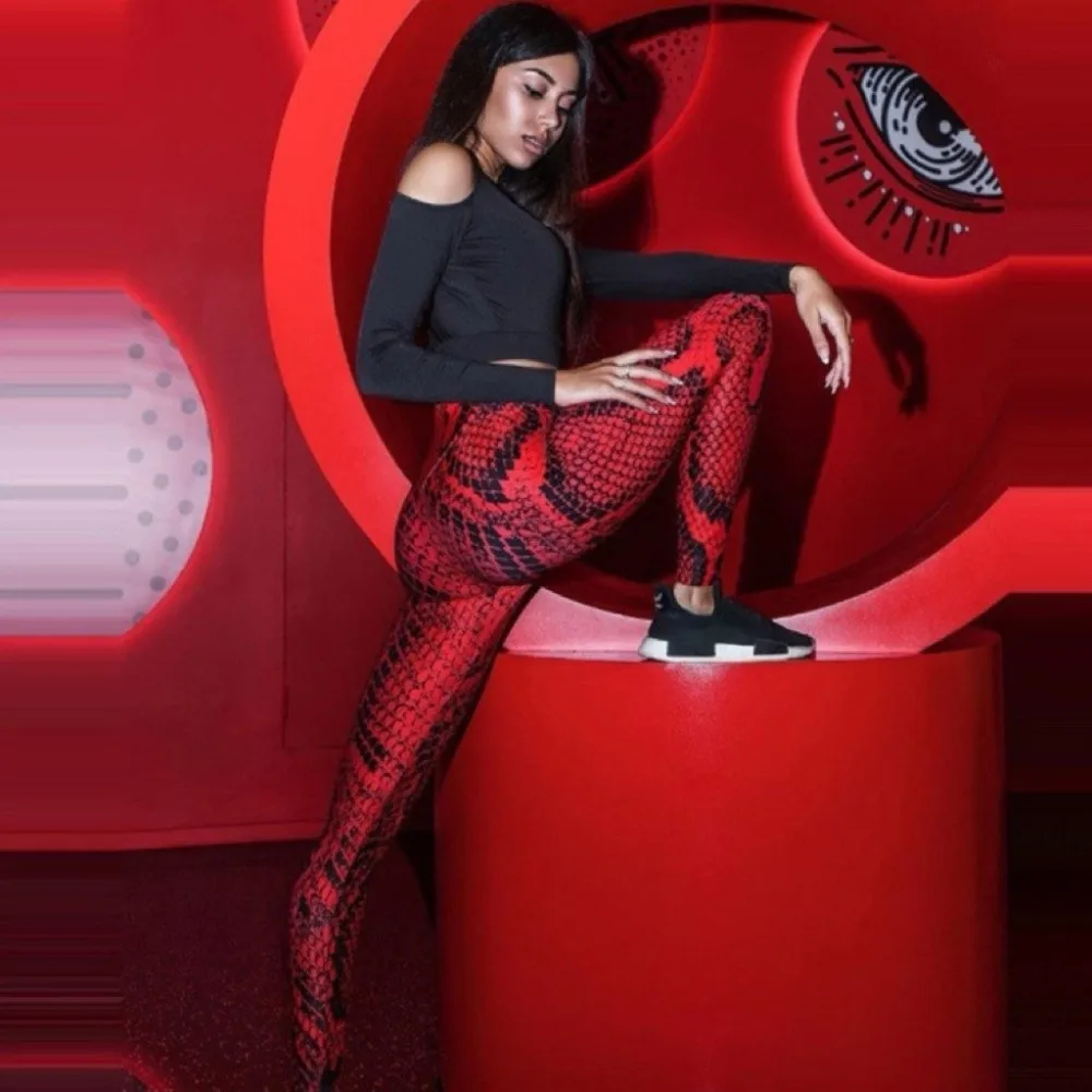 

Serpentine Snake Print Leggings Seamless Peach Butt Tummy Control Trousers Breathable Elastic Pilates Yoga Leggings Workout