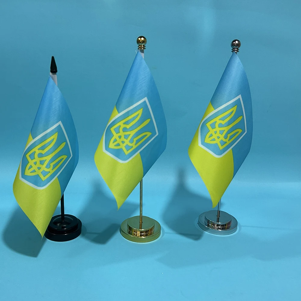 

SKY FLAG Office Desk small Flag Of Ukrainian presidential flag 14x21cm polyester Ukraine National Flag Desk Ornaments Flags