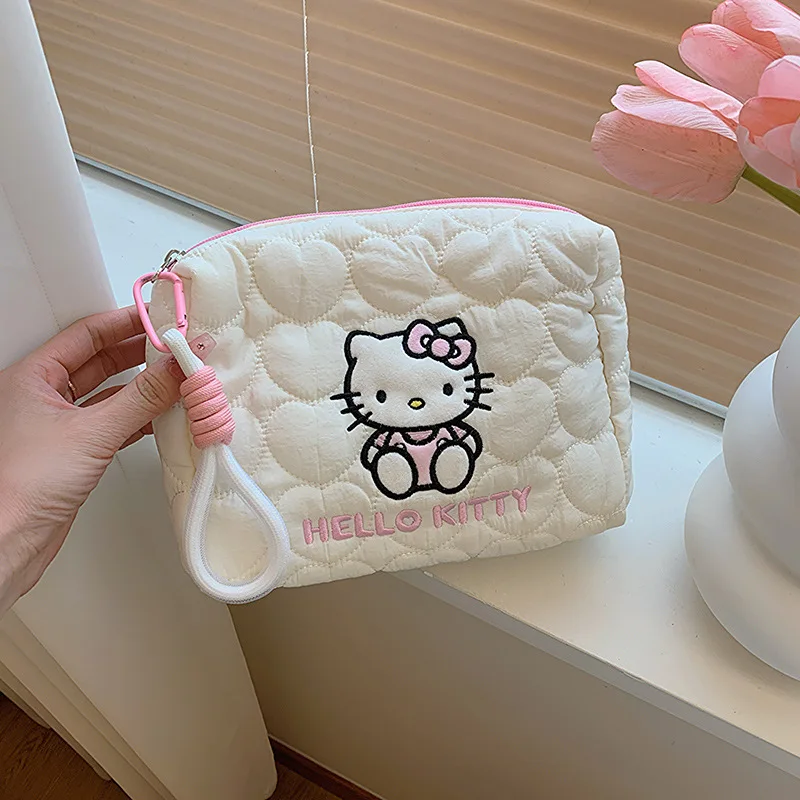 Sanrio-Bolsa de almacenamiento de Hello Kitty Kuromi Kitty para mujer, neceser de viaje, diseño bonito, estuche para lápices, bolsos de maquillaje