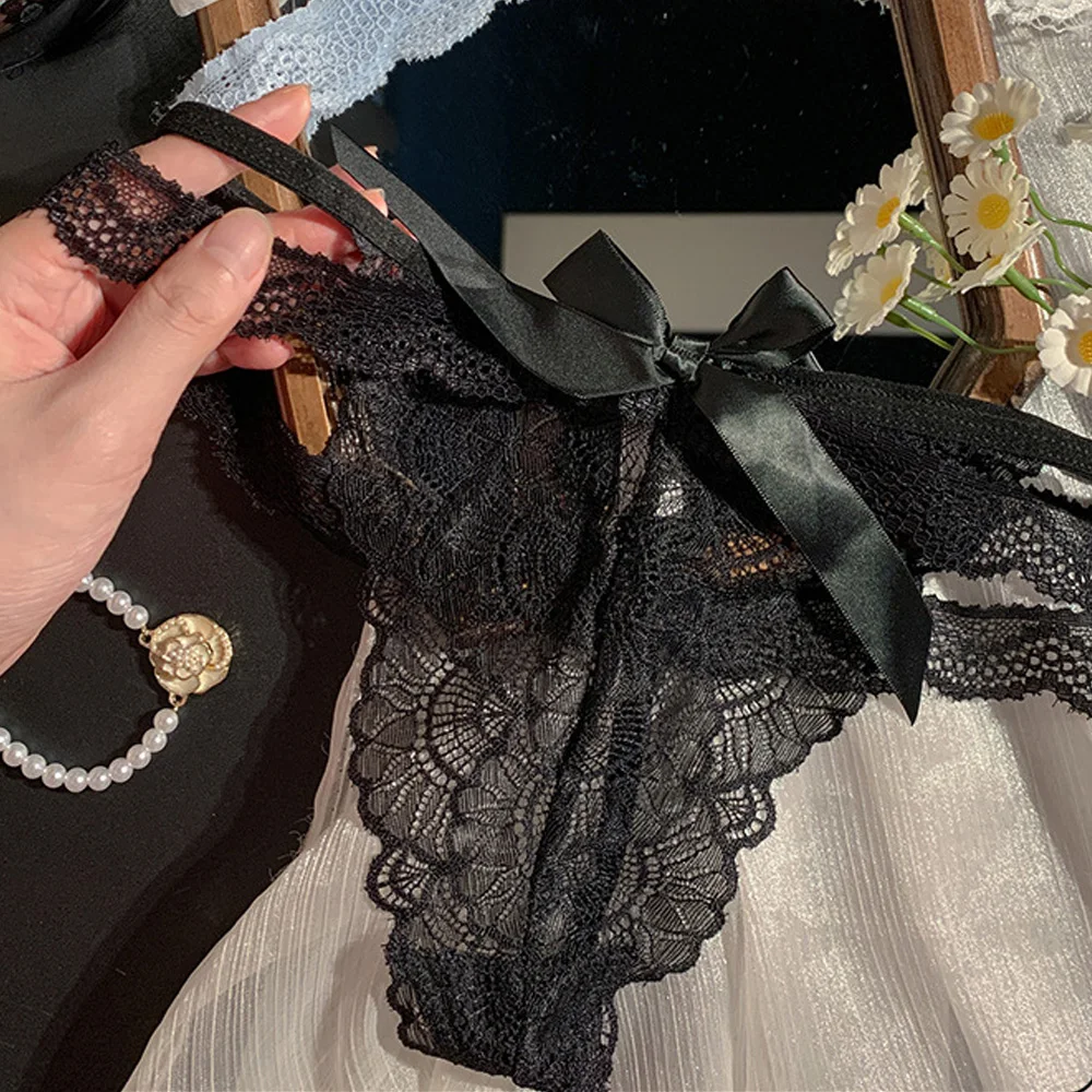 Dámské sexy krajkové tanga s nízkým pasem, prodyšné, bezešvé, hladké a měkké spodní prádlo, s mašlí a detailem mašle - náhled 4