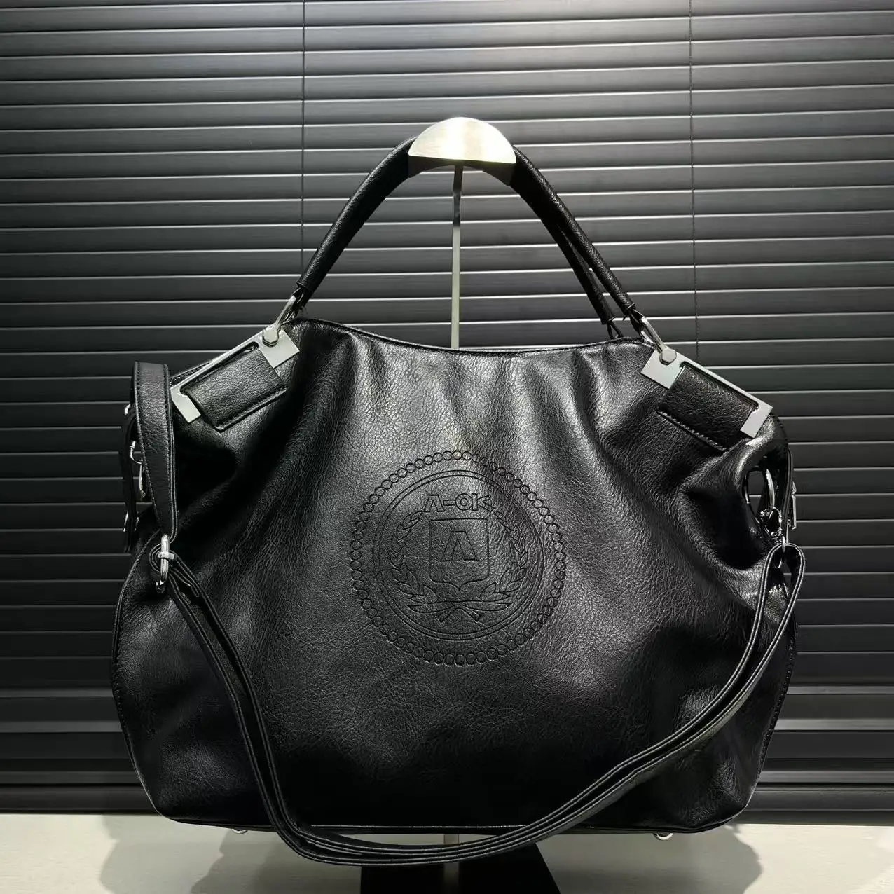 

Высококачественная мягкая кожаная сумка через плечо для женщин, универсальная сумка на одно плечо, американская ретро-сумка Sle