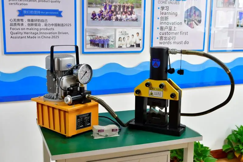 

Portable Hydraulic Large Spade Copper Terminal Crimping Machine round Cable Lug Crimping Tools for Cable Manufacturing Equipment
