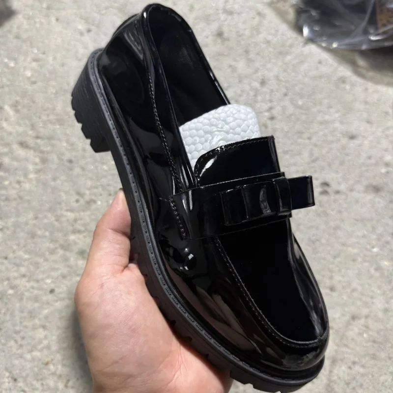 

New Autumn Luxury Leather Shoes Outdoor Leisure Fashion Lacquer Ladies Mary Jane Shoes Retro Versatile Women's Shoes Loafers