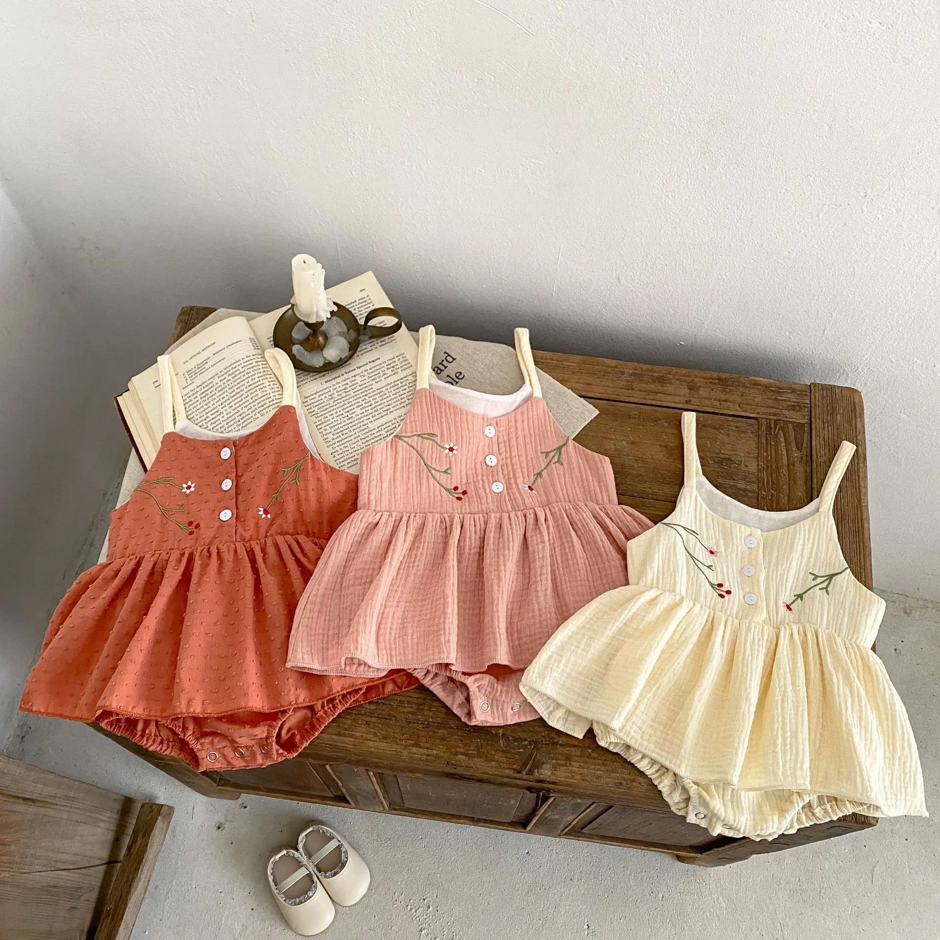 2024 Summer Baby Girls Bodysuit Embroidery Floral Suspenders Toddler One Piece Baby Clothes Jumpsuit