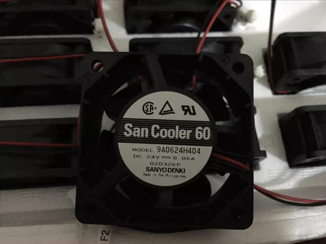 

Бесплатная доставка, новый оригинальный 9A0624H404 6 см 6025 24 В 0,06 А 2-проводной шариковый бесшумный вентилятор охлаждения