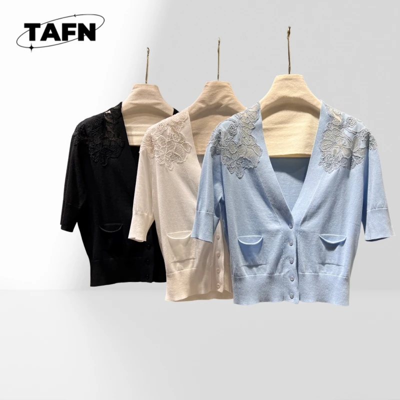

Advanced Texture Beautiful and Fashionable Elegant Vintage Style Cashmere Cardigan 25 Warm Soft for Everyday Casual Use AD2904