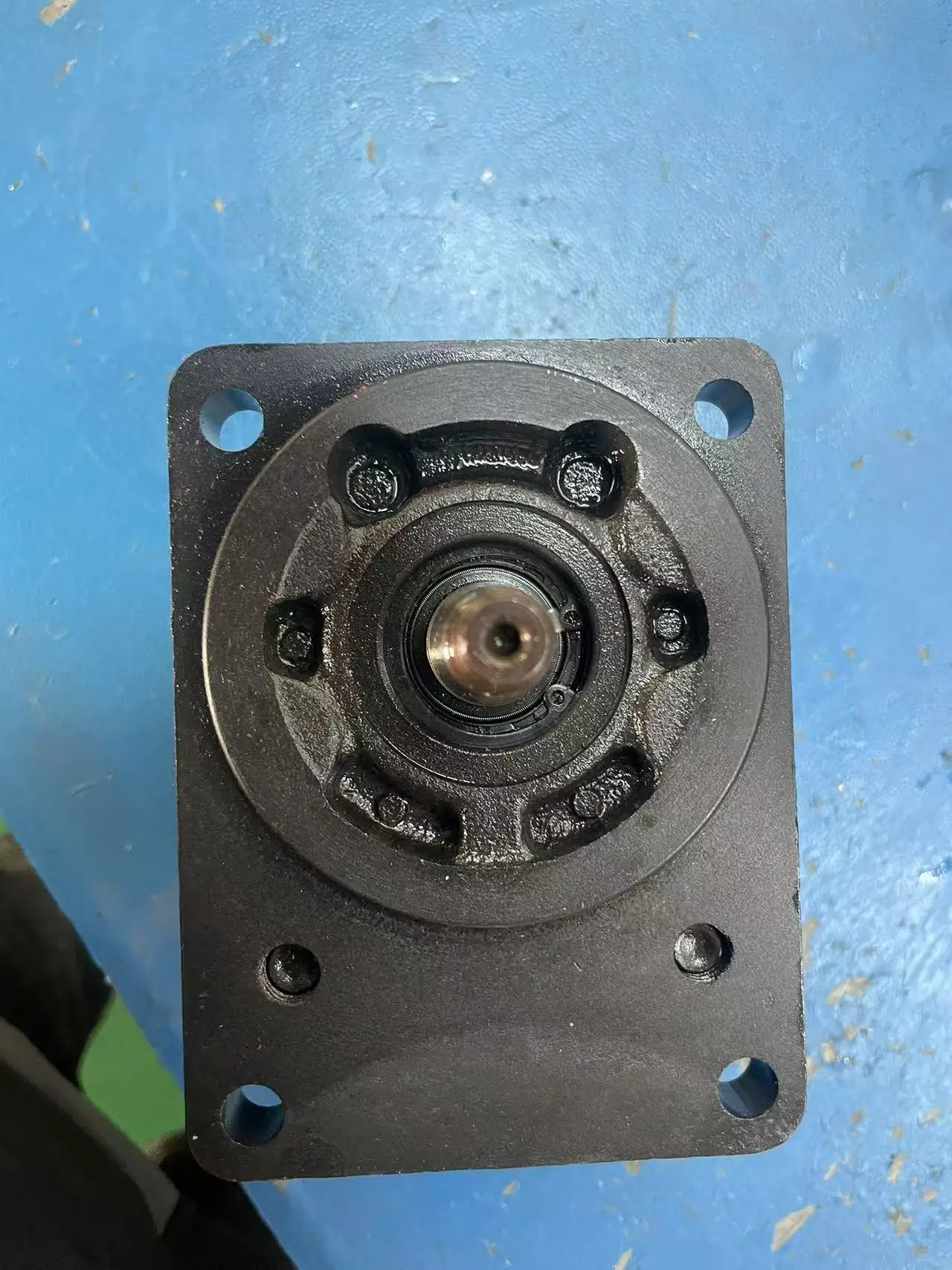 Pompa olio idraulica a ingranaggi rotanti serie AZPF Pompa di carica esterna AZPF 11-011LRR20KB AZPF-1-014RCB20MB AZPF-11-004RABXXPB-S0356