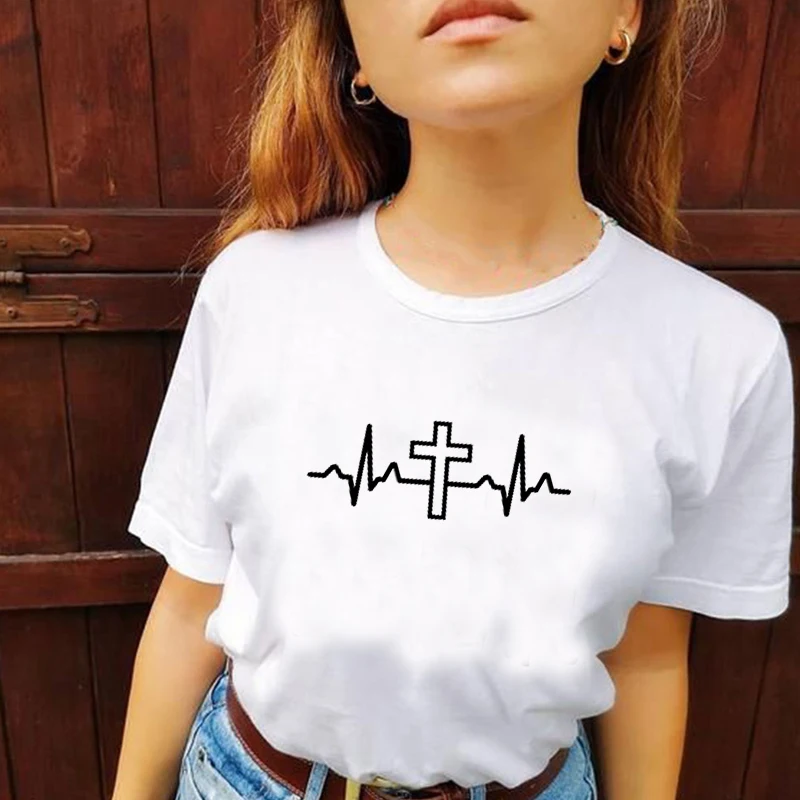 

Jesus Cross Heart Breat Women T Shirt 90s Grunge Church Tshirts Y2k Top Aesthetic Clothes Female T-shirts Tops Dropshipping