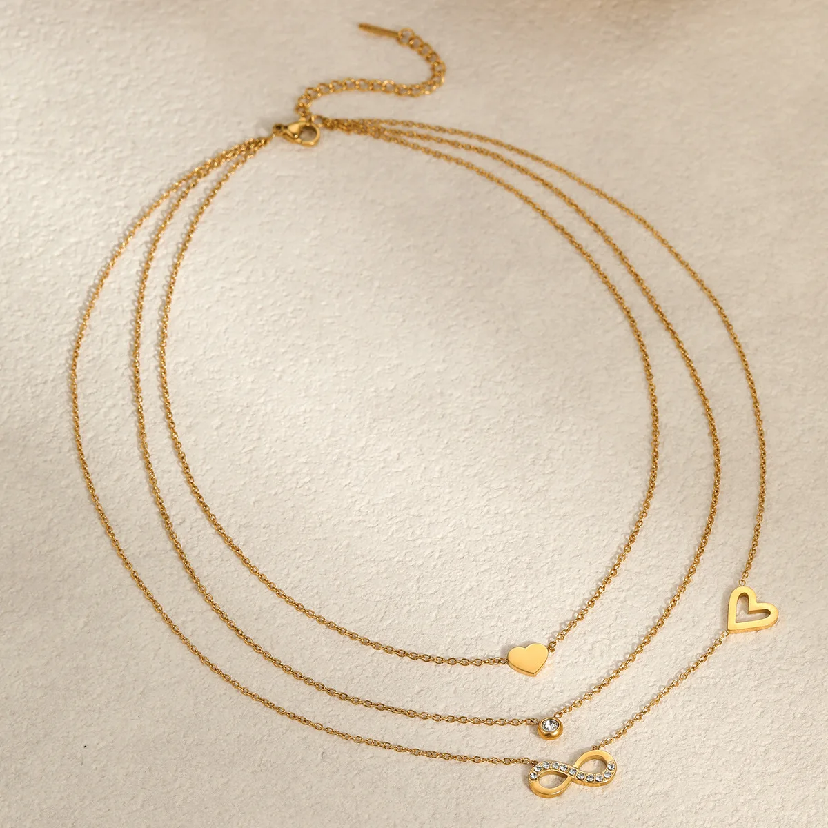 INS niche figure-8 zircon ultra-shiny collarbone necklace for women, layered necklace accessory
