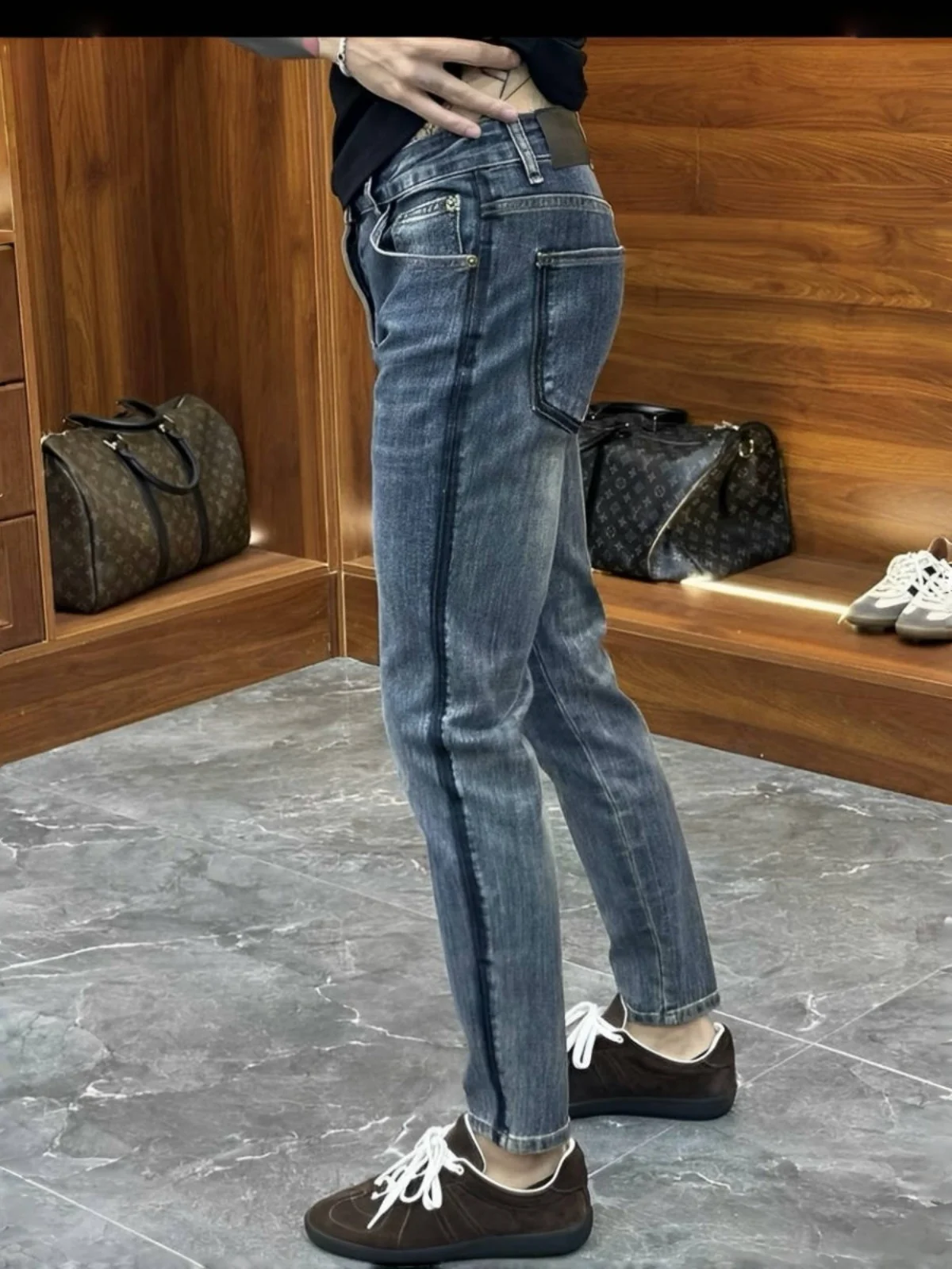 

Comfortable Thi Men's Jeans Mid-High Waist Long Trousers Youth Faion Resistant to Wear Daily Use Autumn Season Small Stra...