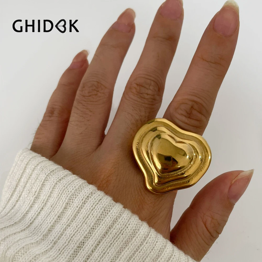 GHIDBK Exaggerated Gold Plated Heavy Metal Texture Large Heart Chunky Rings for Women Punk Fashion Party Jewelry Tarnish Free