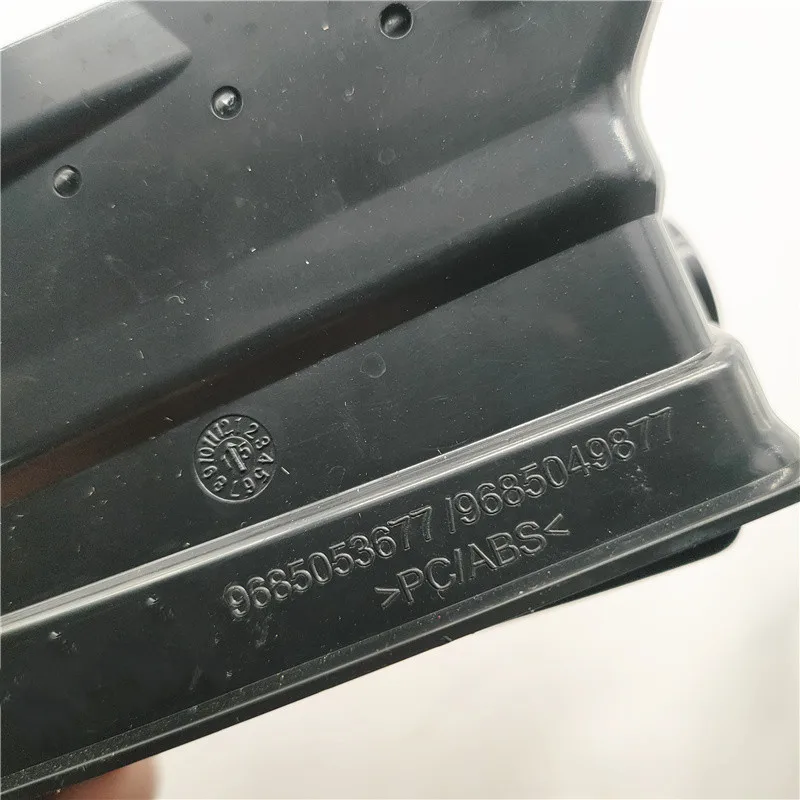 9685053677 9685049877 Suitable for Peugeot 3008 5008 Middle out trend meter vent，(Instrument Parts & Accessories)