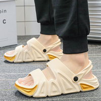 New Arrival Beach Soft Height Open Toe Men's Sandal Japanese Original Fashion Daily Use Wholesale Outdoor 2025 Styles Male Shoe