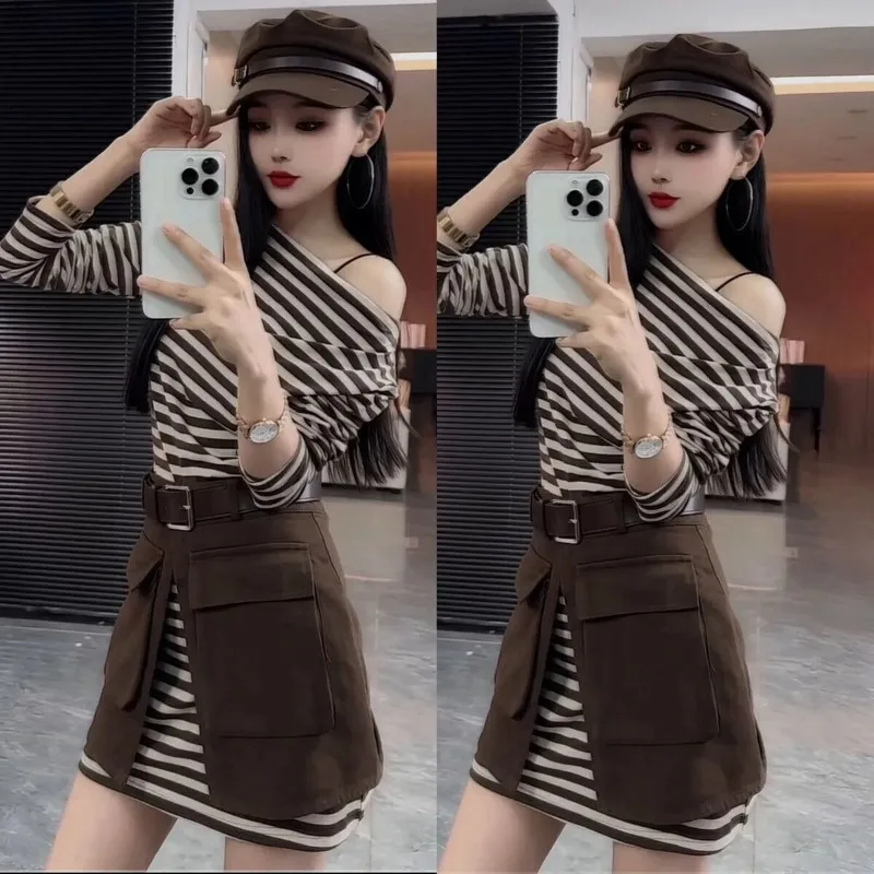 خريف جديد الكورية نمط واحد الكتف مخطط طويل الأكمام تي شيرت المرأة موضة عالية الخصر ملابس العمل تنورة قطعتين مجموعة #1