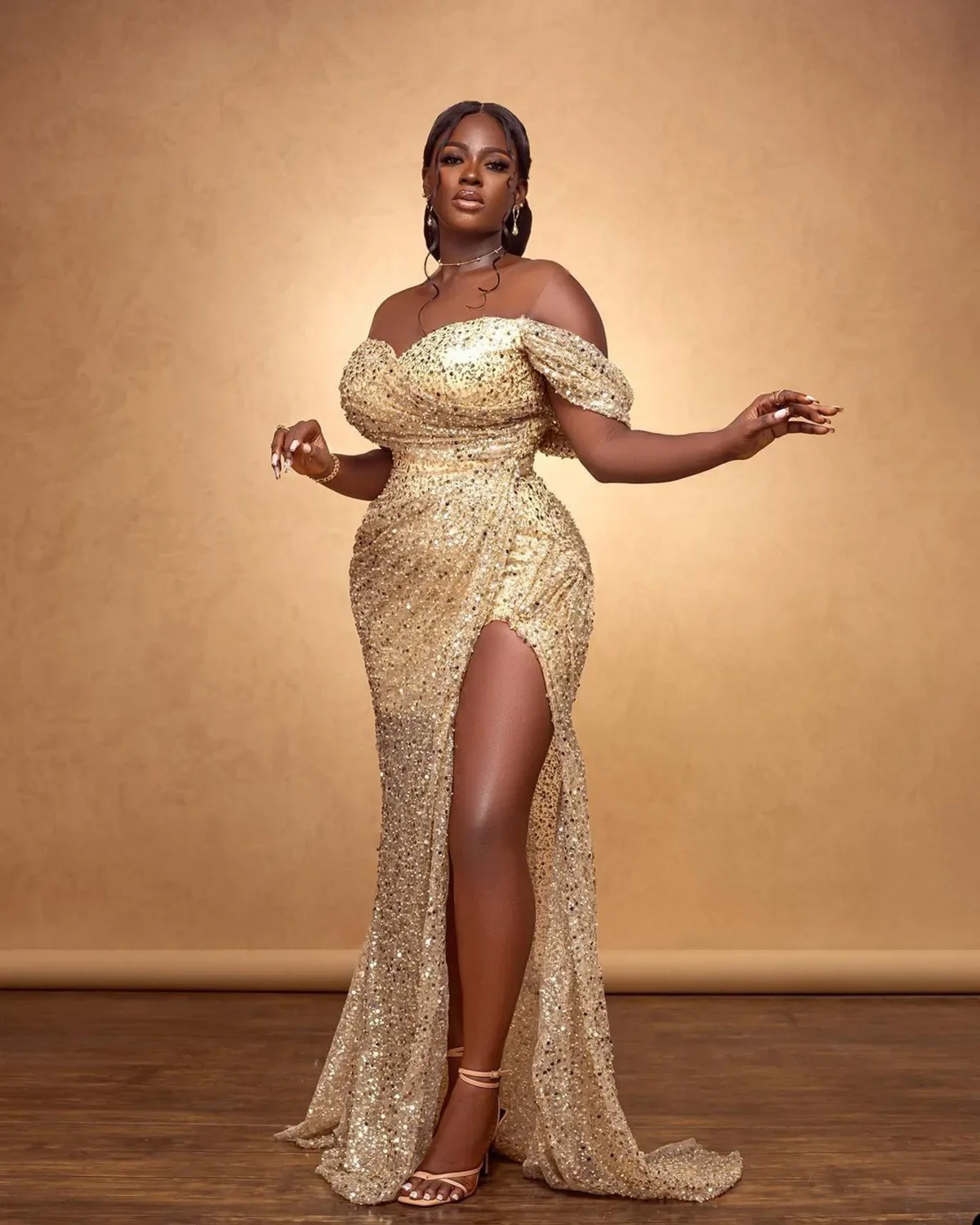 Vestido de fiesta de lentejuelas brillantes de talla grande, vestidos de noche de sirena con abertura alta y hombros descubiertos, tren de barrido personalizado