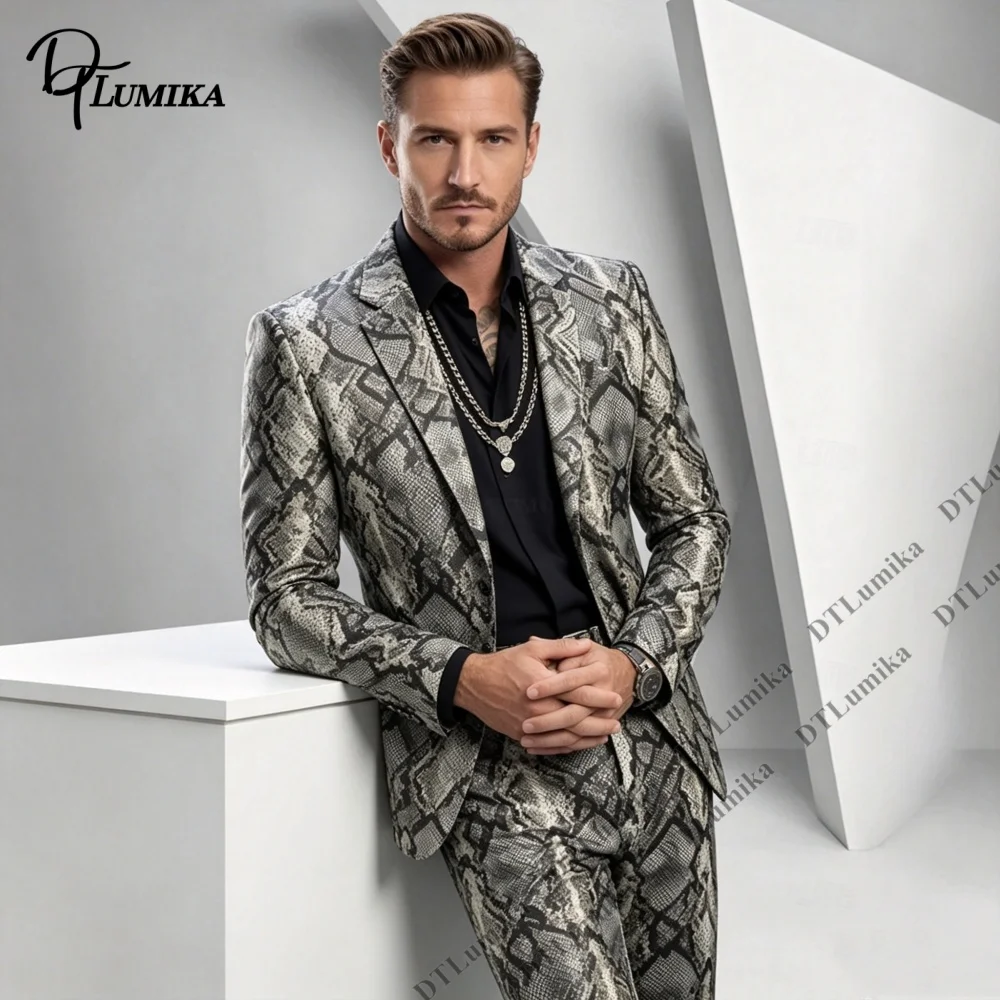Grey Beige Vintage Snake Skin Full Print Men 2 Piece Suit Blazer Matching Straight Trousers Set For Studio Fashion Shooting