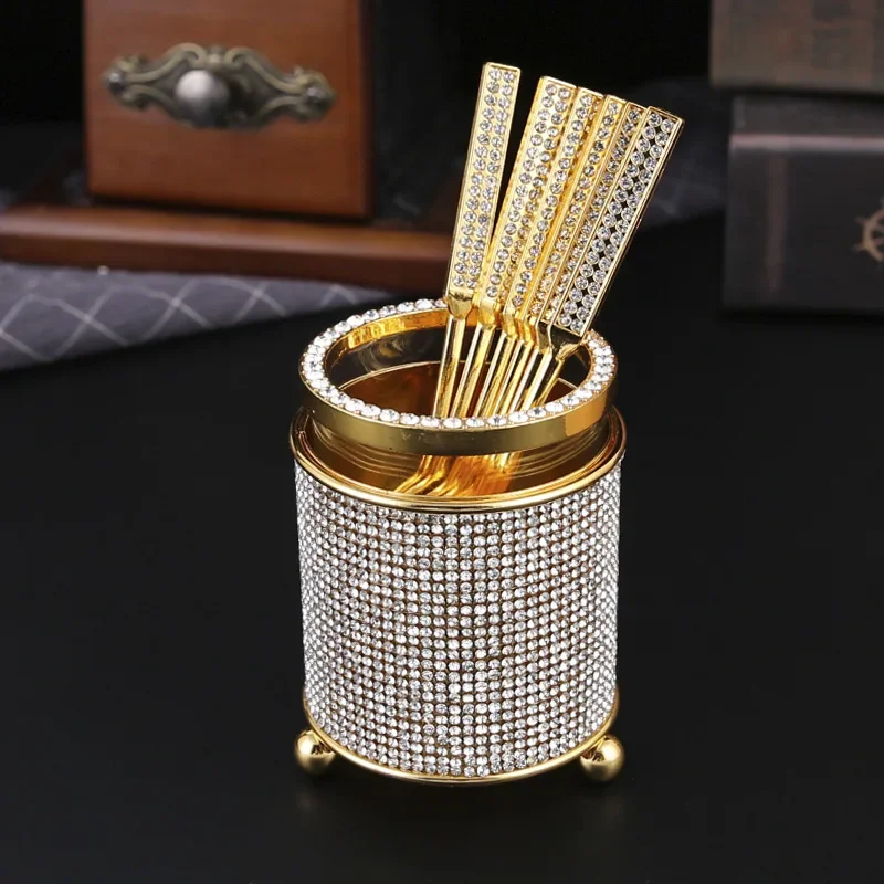 Coffee spoon storage box set, knives, forks, spoons, desserts, tableware boxes in the Middle East.