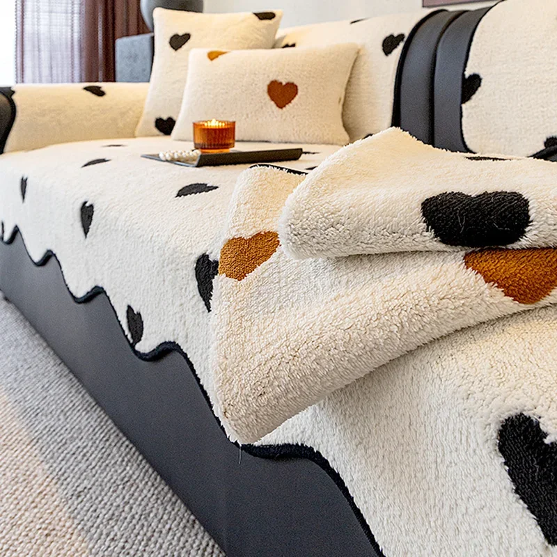 Plush Love Printed Non-Slip Sofa Cover Thickened Versatile Seat Cushion for Autumn Winter Comfort Skin-Friendly Home Textiles