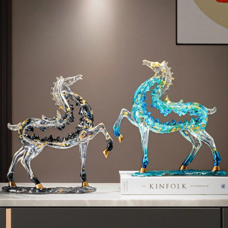 

Modern Abstract Horse Sculpture Suitable for Home Decoration Light Luxury Design Suitable for Living Rooms and Offices
