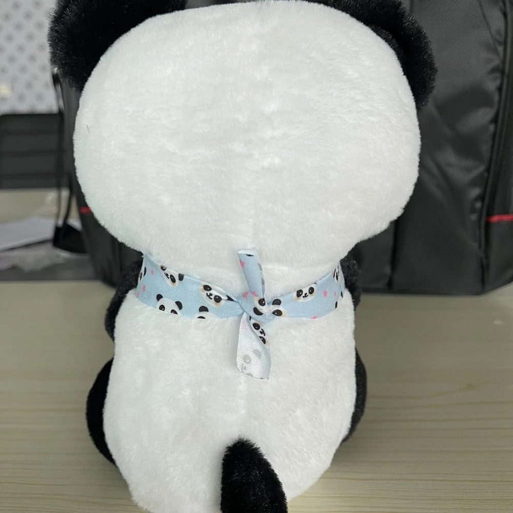 Juguete de peluche de Panda lindo, bufanda de pelo corto de Animal del Tesoro Nacional de China, muñeca Panda para regalar a los niños, regalos de cumpleaños, 26CM