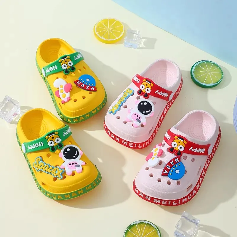 

Baby & Toddler Slippers, Kids' Sandals for Ages 1-5 Fashionable Breathable Waterproof Hole-Pattern Infant Clogs