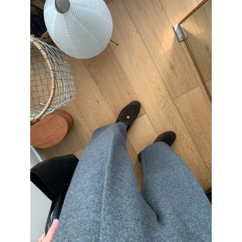 冬の新作スリムで多用途な厚手のルーズウールパンツ、女性用シンプルで上品なワイドレッグパンツ